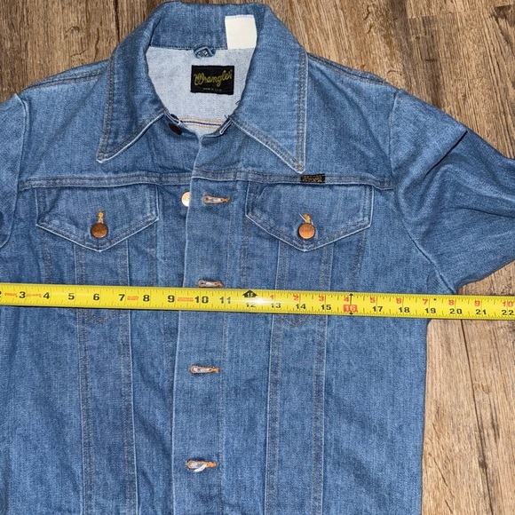 1980’s Vintage Wrangler Blue Jean Jacket - Picture 4 of 14